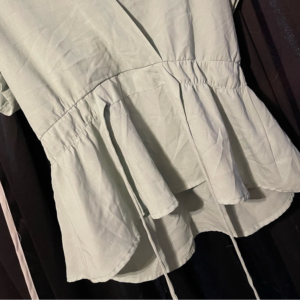 Mint flowy blouse